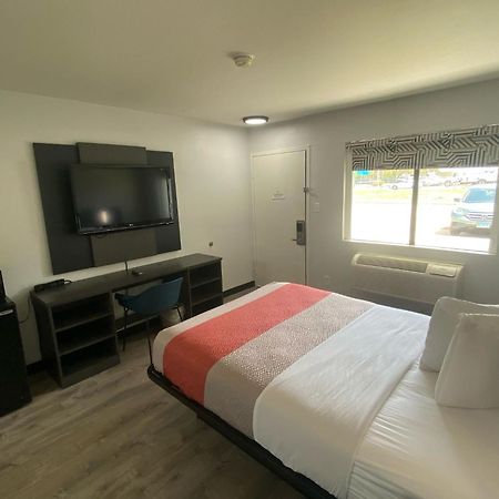 Motel 6-Windsor Locks, Ct - Hartford المظهر الخارجي الصورة
