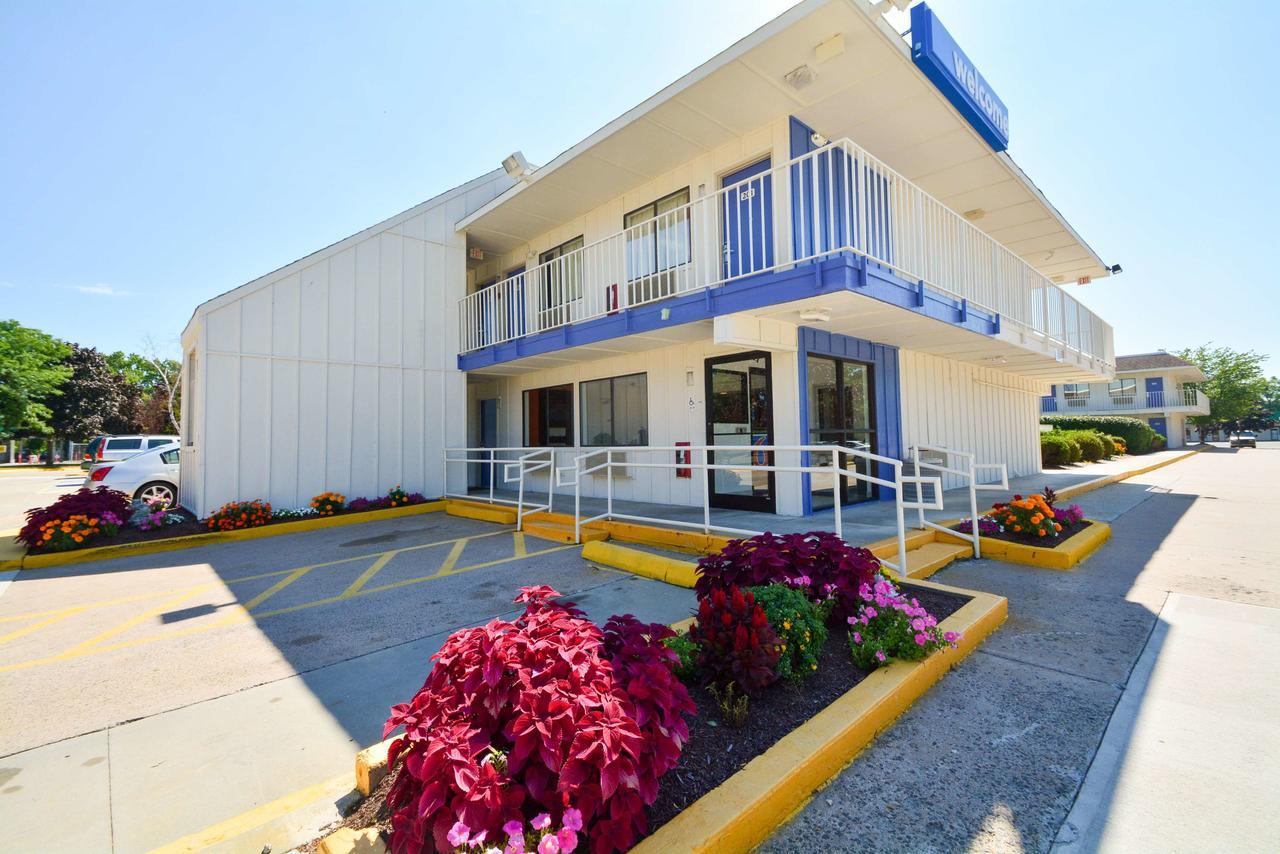 Motel 6-Windsor Locks, Ct - Hartford المظهر الخارجي الصورة
